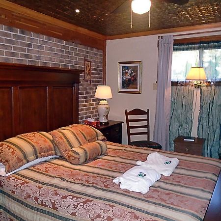 Gite La Halte Du Verger Bed And Breakfast Riviere-du-Loup Exterior photo