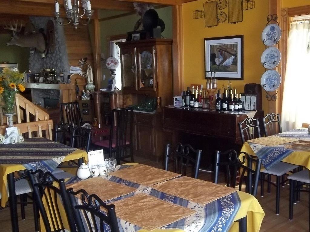 Gite La Halte Du Verger Bed And Breakfast Riviere-du-Loup Exterior photo