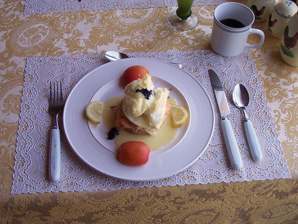 Gite La Halte Du Verger Bed And Breakfast Riviere-du-Loup Exterior photo