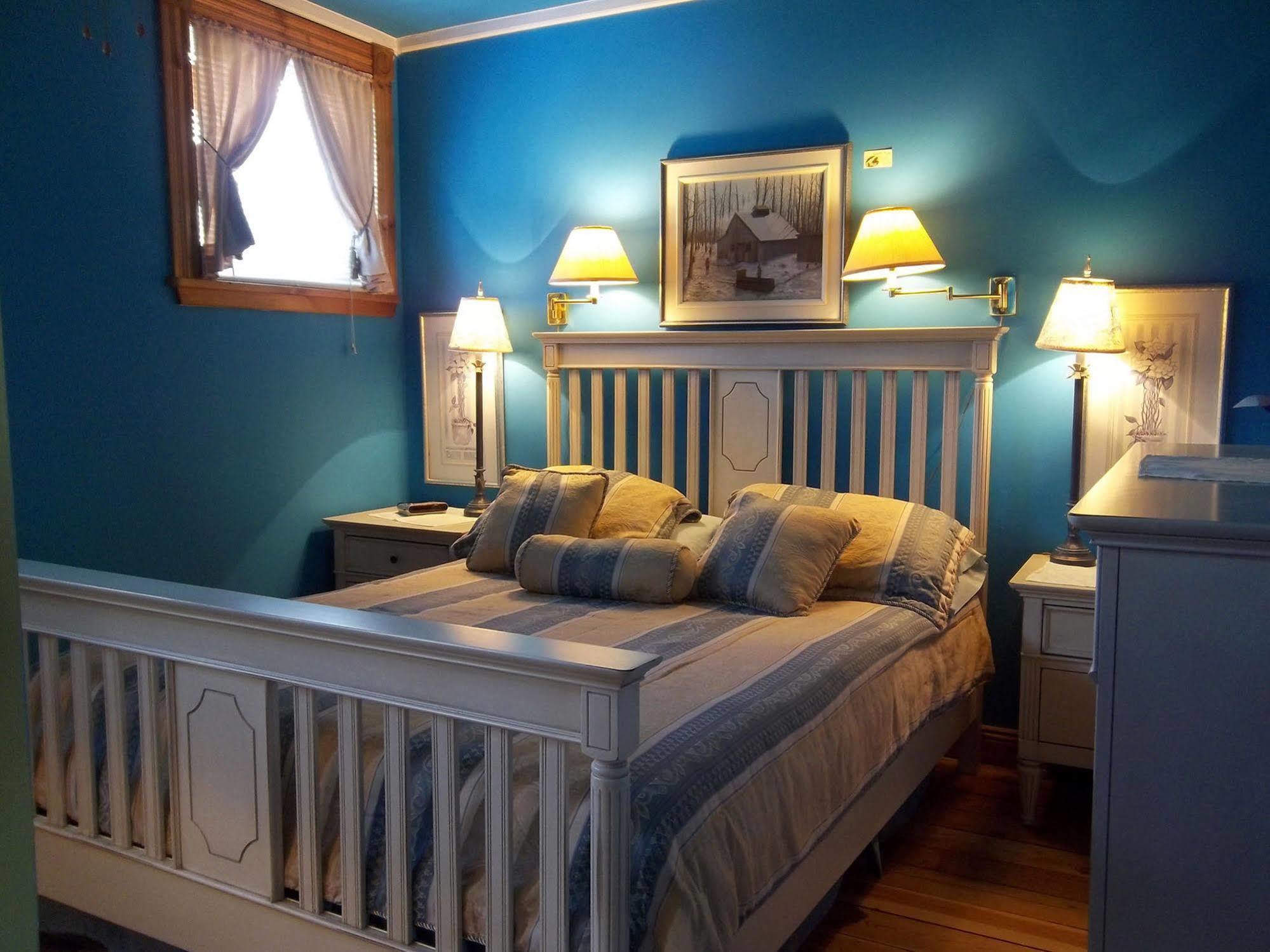 Gite La Halte Du Verger Bed And Breakfast Riviere-du-Loup Exterior photo