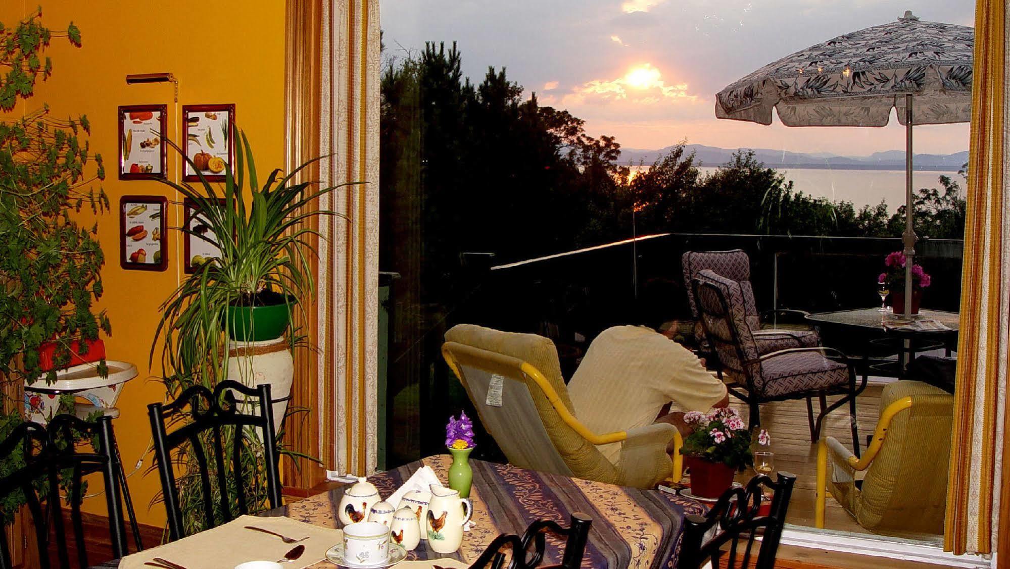 Gite La Halte Du Verger Bed And Breakfast Riviere-du-Loup Exterior photo